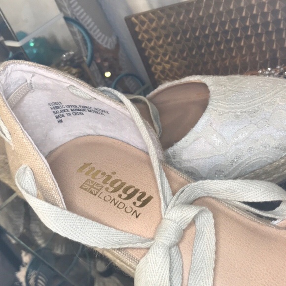 Twiggy London Off White Lace Espadrilles - Picture 6 of 8